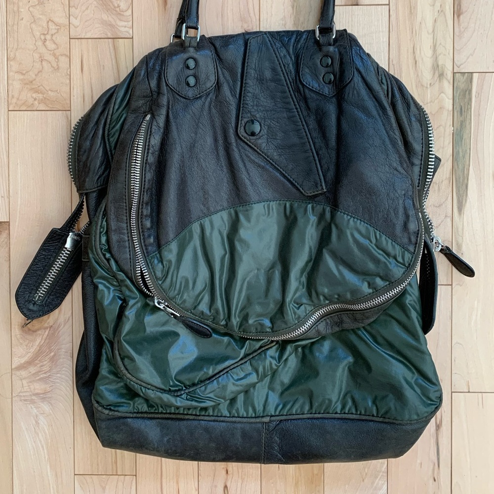 Balenciaga leather bag